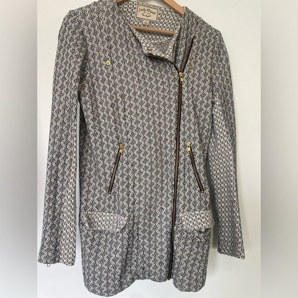 Size small